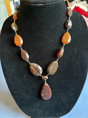Vintage Amber and Gold  Tone Wire Necklace